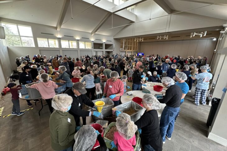 Mitzvah Day a Runaway Success at Temple Shir Tikva in Wayland