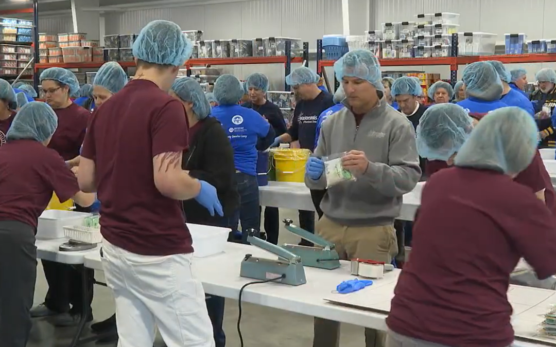 Youngstown Volunteers to Pack 125,000 Meals for Hunger Relief